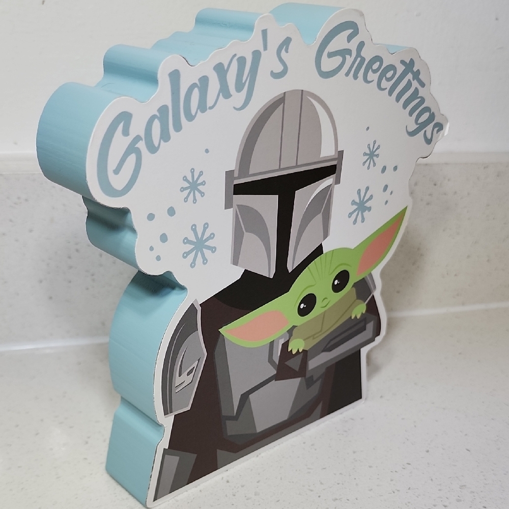 Disney's Galaxy's Greetings Mandalorian Decor